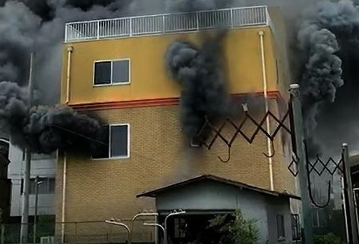 京都アニメーション火災（付近住民の方撮影）の画像